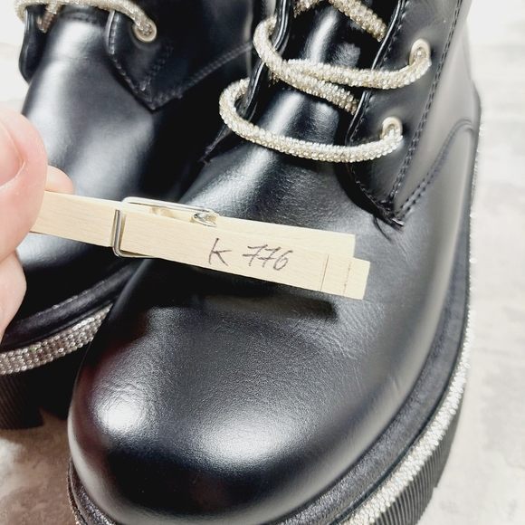 Wild Diva Munich-09 Faux Leather Lug Sole Rhinestone Lace-Up Combat Boots K776 - Picture 11 of 11
